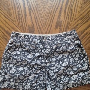 Active USA Black and White Floral Athletic Shorts